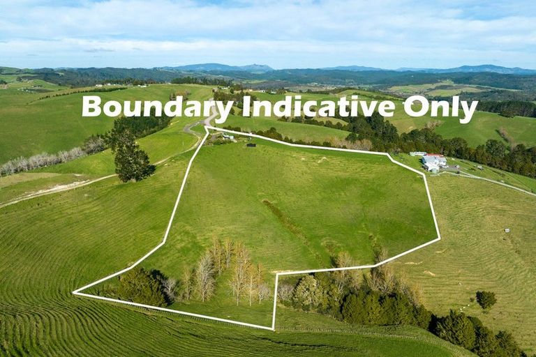 Photo of property in 1572 Ruapekapeka Road, Kawakawa, 0182