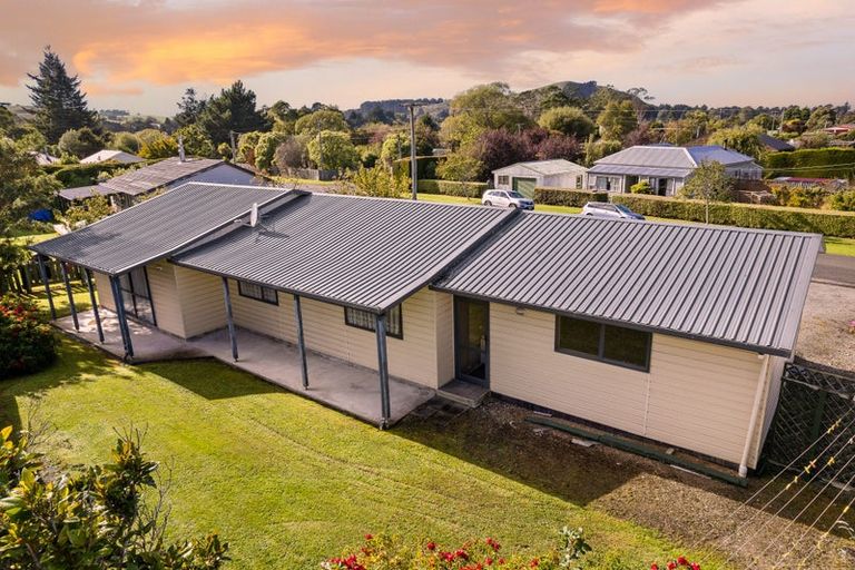 Photo of property in 33 Bourke Street, Waikouaiti, 9510