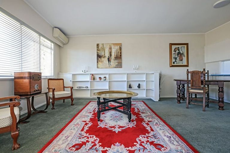 Photo of property in 310 Lyndon Road West, Hastings, 4122