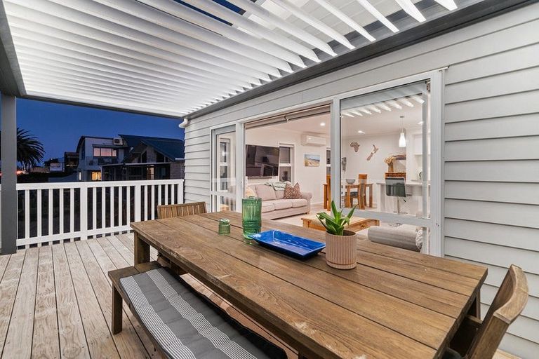 Photo of property in 856a Papamoa Beach Road, Papamoa Beach, Papamoa, 3118