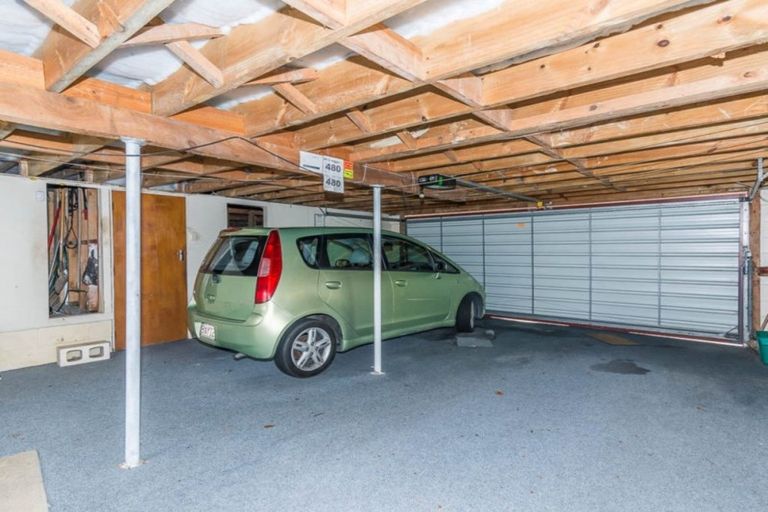 Photo of property in 125 Hutchinson Avenue, New Lynn, Auckland, 0600