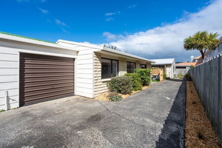 Photo of property in 8b Grove Street, Saint Kilda, Dunedin, 9012