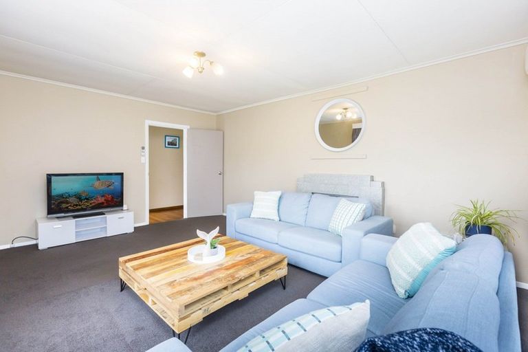 Photo of property in 12 Ngata Grove, Trentham, Upper Hutt, 5018