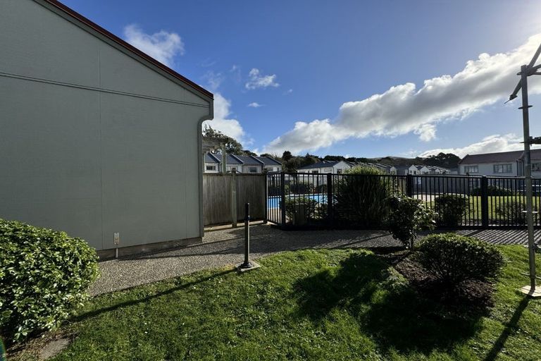 Photo of property in Monterey Apartments, 21/232 Middleton Road, Glenside, Wellington, 6037