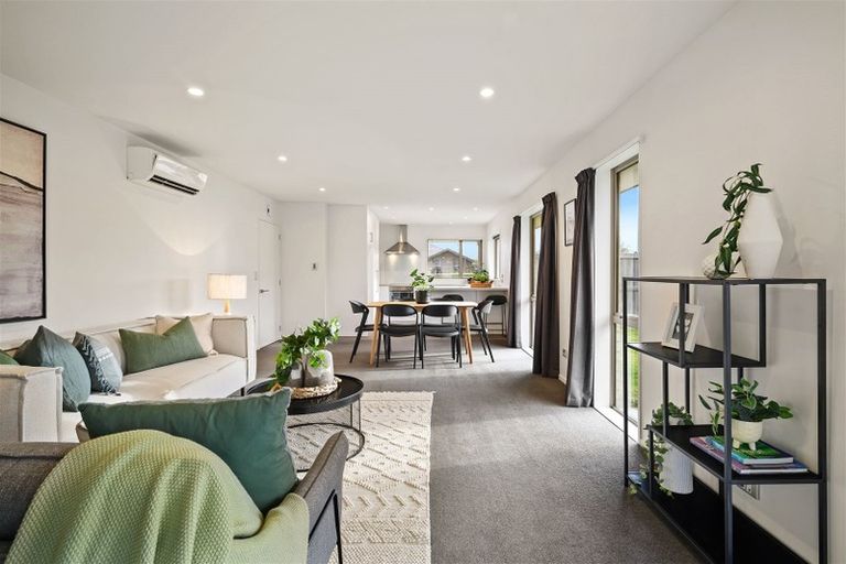 Photo of property in 4 Jefferson Close, Halswell, Christchurch, 8025