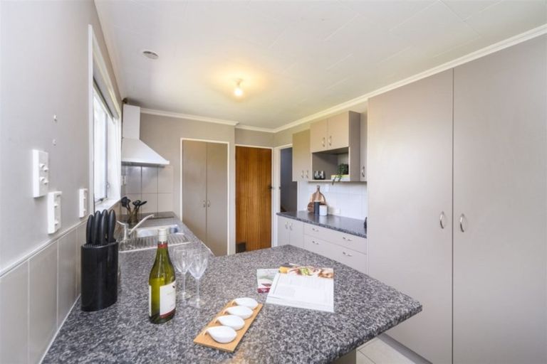 Photo of property in 9 Kaimanawa Street, Kelvin Grove, Palmerston North, 4414