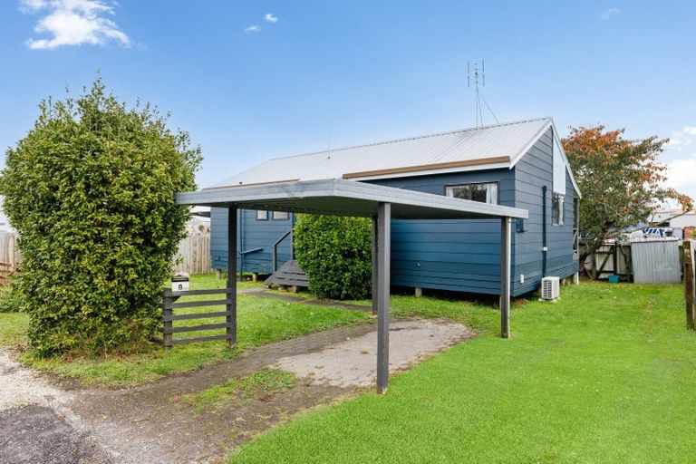 Photo of property in 1 Silkwood Lane, Melville, Hamilton, 3206