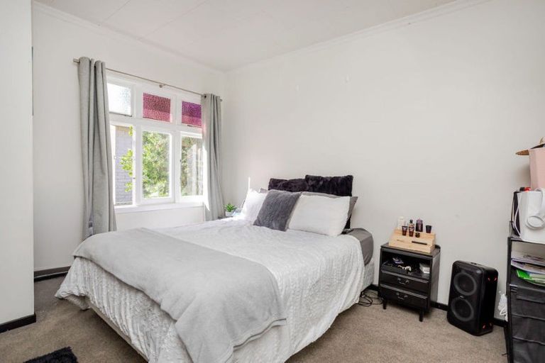 Photo of property in 24 Thyra Street, Dannevirke, 4930