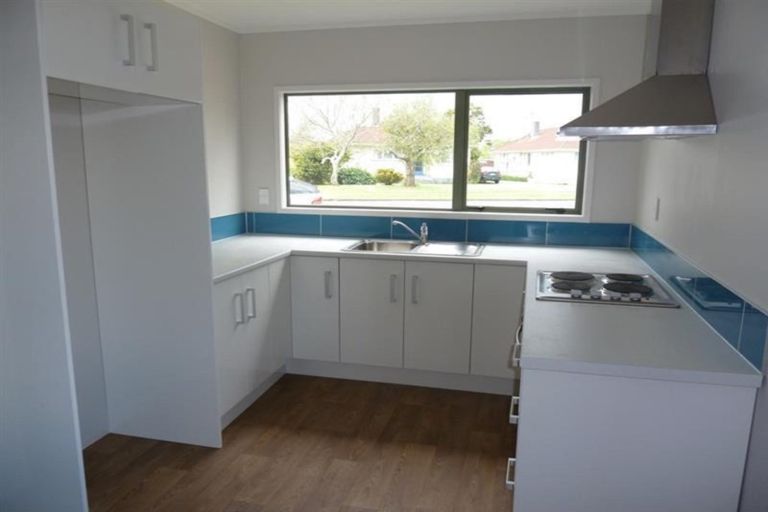 Photo of property in 60 Henwood Road, Mangere East, Auckland, 2024