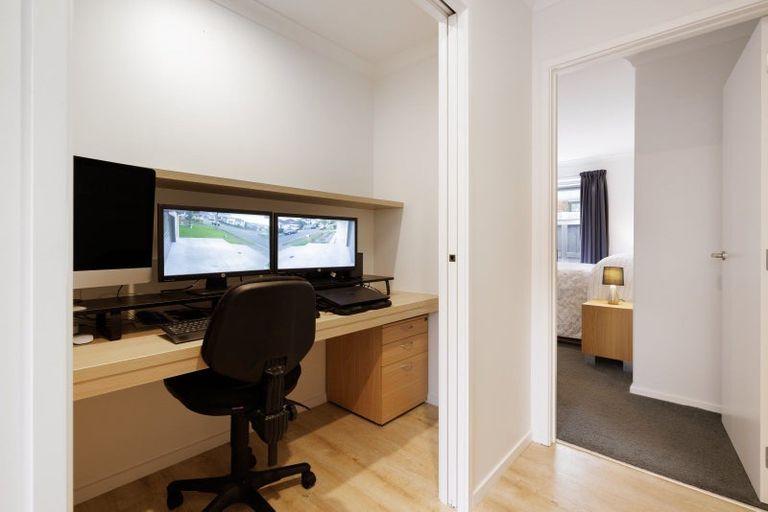 Photo of property in 21 Landing Drive, Pyes Pa, Tauranga, 3112