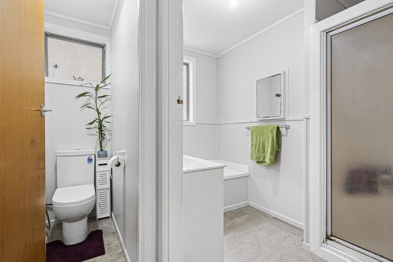 Photo of property in 29d Clawton Street, Westown, New Plymouth, 4310