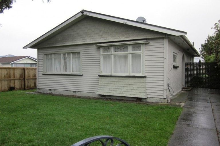 Photo of property in 18 Charles Street, Waltham, Christchurch, 8011