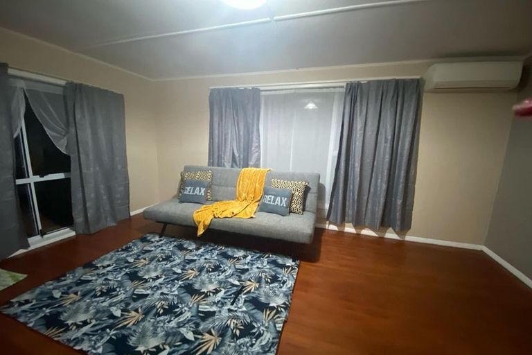 Photo of property in 24 Palmer Crescent, Silverstream, Upper Hutt, 5019