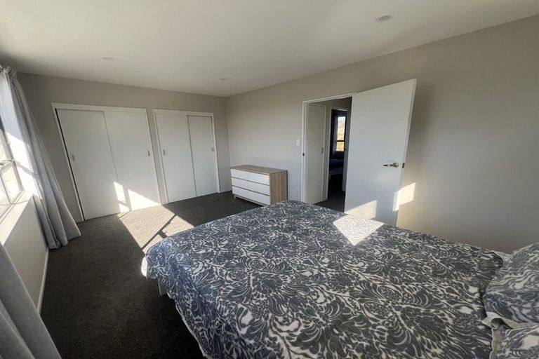 Photo of property in 1/120b Roydvale Avenue, Burnside, Christchurch, 8053