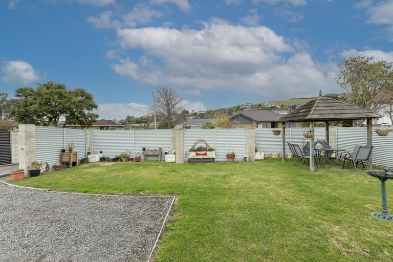 Photo of property in 35 O'dowd Road, Taradale, Napier, 4112