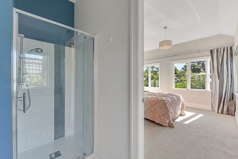 Photo of property in 11 Shelbourne Street, Nelson, 7010