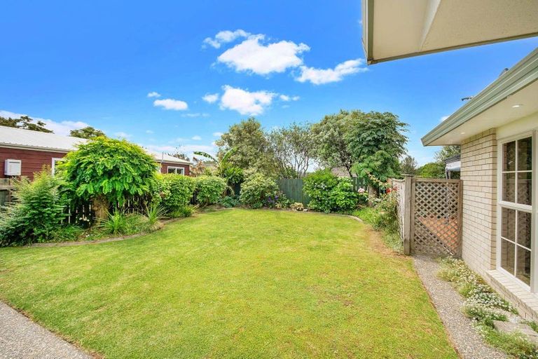 Photo of property in 2/35 Jellicoe Road, Manurewa, Auckland, 2102