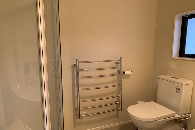 Photo of property in 14 Cresswell Place, Johnsonville, Wellington, 6037