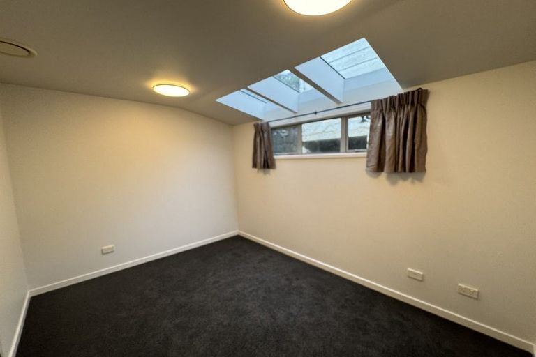 Photo of property in 36a Sutherland Crescent, Melrose, Wellington, 6023