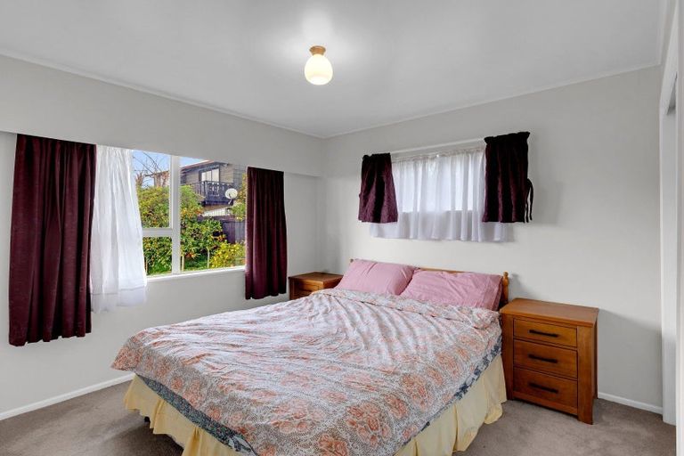 Photo of property in 40 Russleigh Drive, Dinsdale, Hamilton, 3204