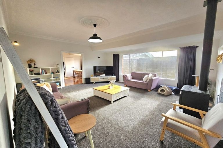 Photo of property in 14 Darnell Street, Fitzroy, New Plymouth, 4312