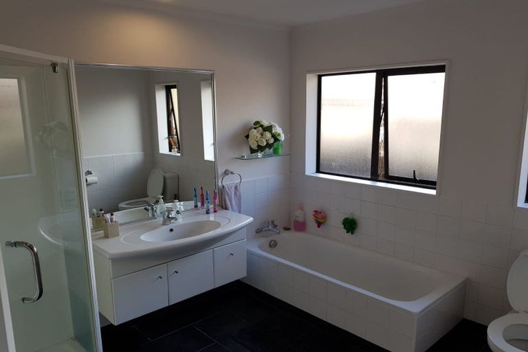 Photo of property in 48 Clydesdale Avenue, Somerville, Auckland, 2014