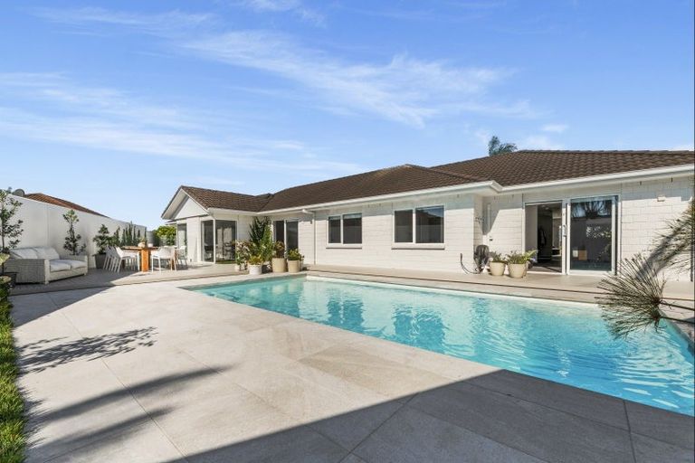 Photo of property in 19 Popata Close, Papamoa Beach, Papamoa, 3118