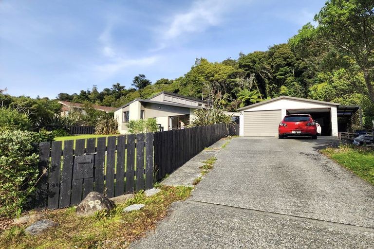 Photo of property in 32 Power Road, Karoro, Greymouth, 7805