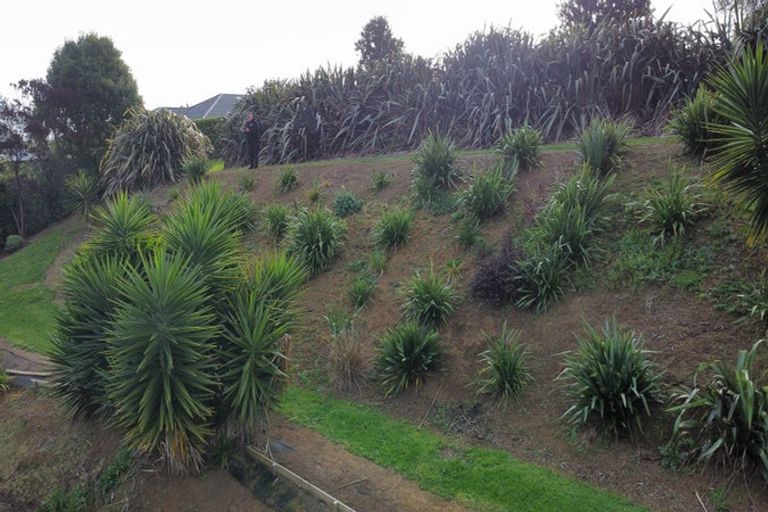 Photo of property in 39 Kendallvale Drive, Waiuku, 2123