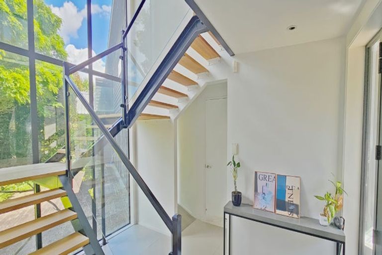 Photo of property in 26a Kowhai Road, Campbells Bay, Auckland, 0630