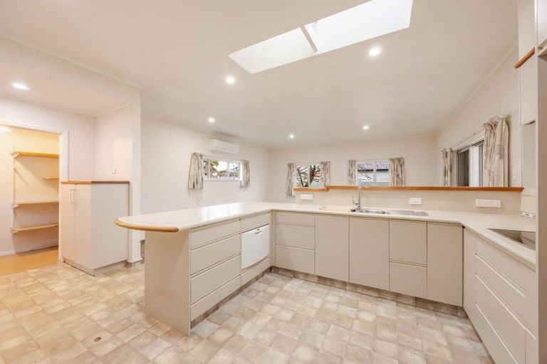 Photo of property in 45 Nuffield Avenue, Marewa, Napier, 4110