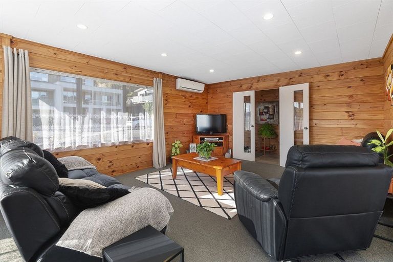 Photo of property in 64 Spyglass Lane, Whitby, Porirua, 5024