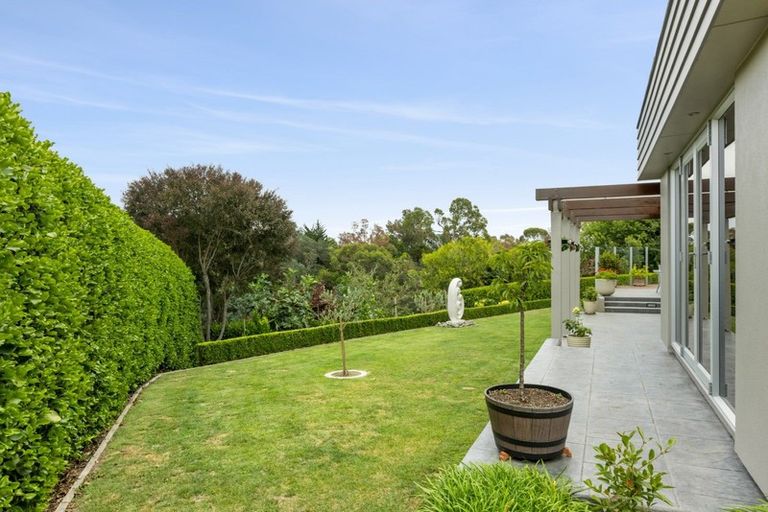 Photo of property in 88 Rochfort Road, Havelock North, 4130