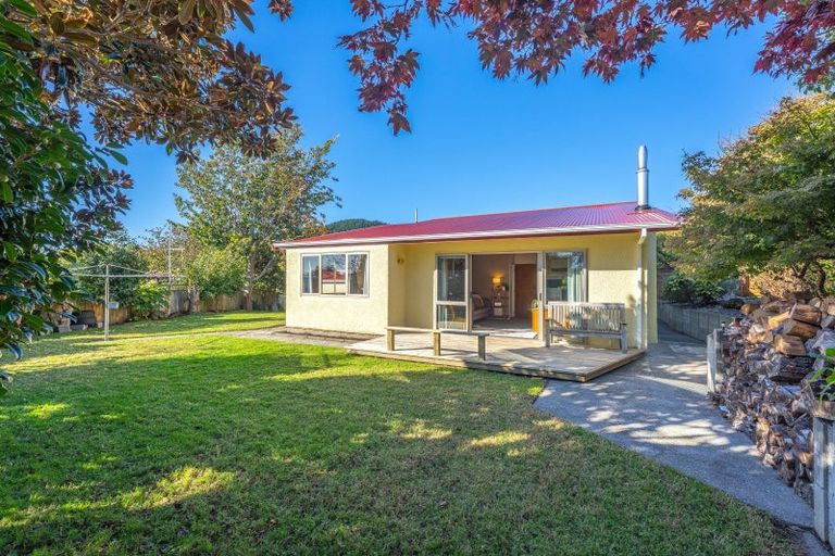 Photo of property in 65 Aorangi Road, Paraparaumu, 5032