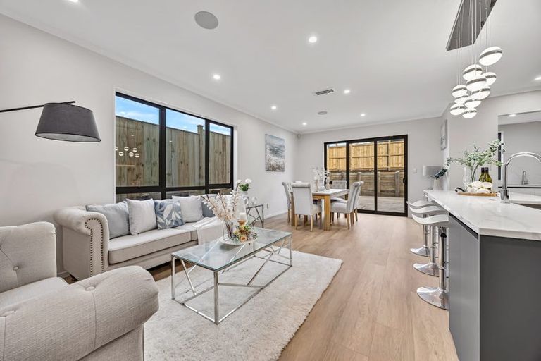 Photo of property in 67 Bushfield Drive, Flat Bush, 2019
