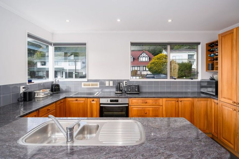 Photo of property in 36 Woodman Drive, Tawa, Wellington, 5028