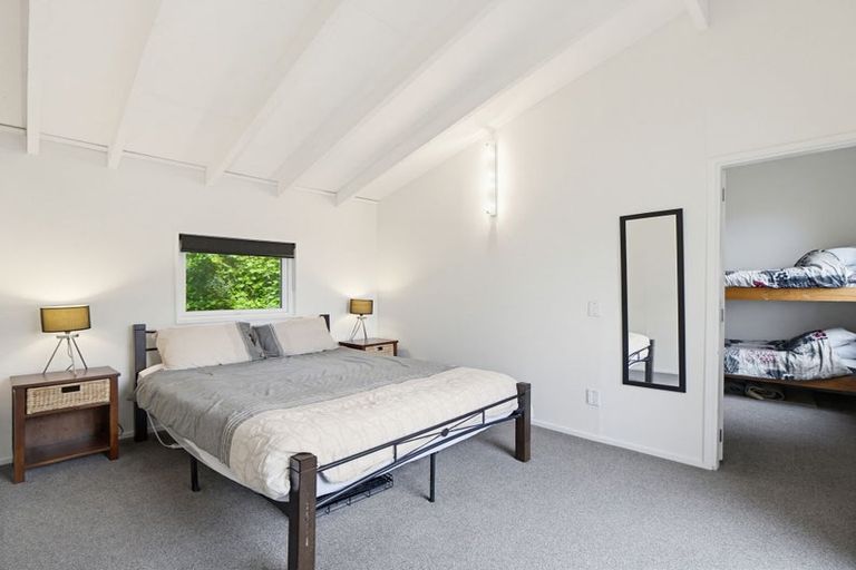 Photo of property in 42 Moody Street, Gore Bay, Cheviot, 7383