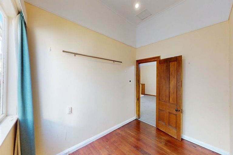 Photo of property in 23 Wilson Street, Newtown, Wellington, 6021