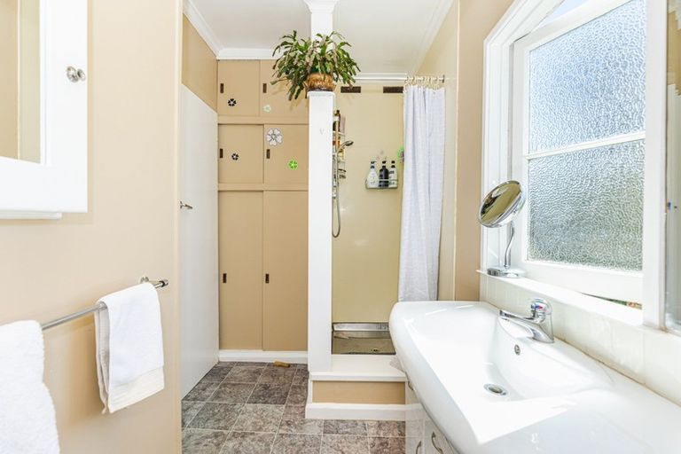 Photo of property in 21 Titoki Street, Castlecliff, Whanganui, 4501