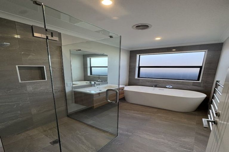 Photo of property in 55 Manakura Street, Broomfield, Christchurch, 8042