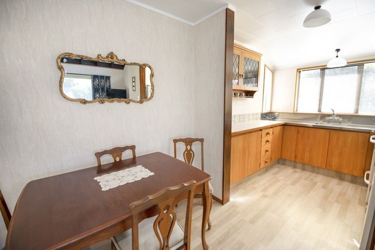 Photo of property in 64a Avondale Road, Taradale, Napier, 4112