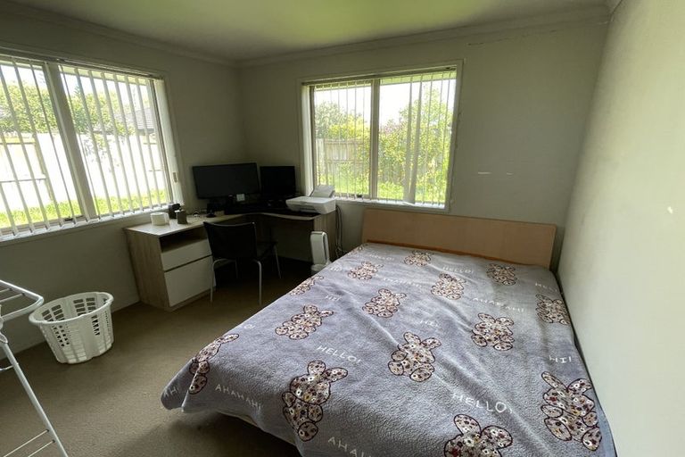 Photo of property in 212 Harbourside Drive, Karaka, Papakura, 2113