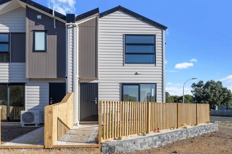 Photo of property in 1a Ainsdale Place, Manurewa, Auckland, 2102