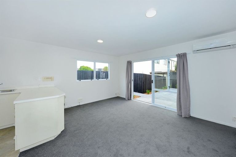 Photo of property in 3/241 Kilmore Street, Christchurch Central, Christchurch, 8011