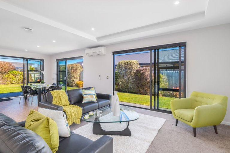 Photo of property in 5 Urihia Street, Marshland, Christchurch, 8083