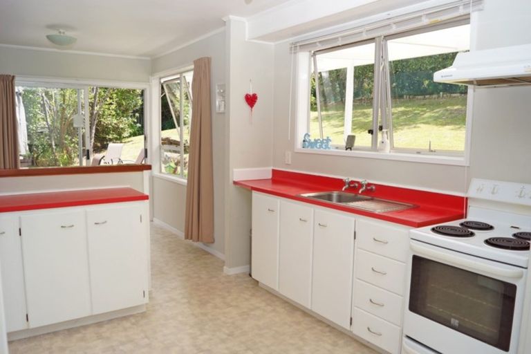 Photo of property in 12 Glenbervie Crescent, Massey, Auckland, 0614