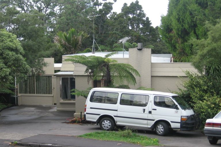 Photo of property in 222 Godley Road, Titirangi, Auckland, 0604