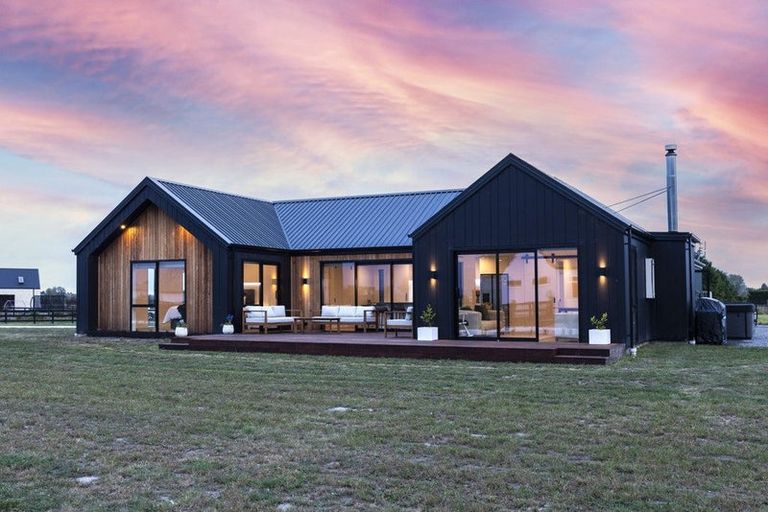 Photo of property in 34 Waitai Close, Long Bay, 0630