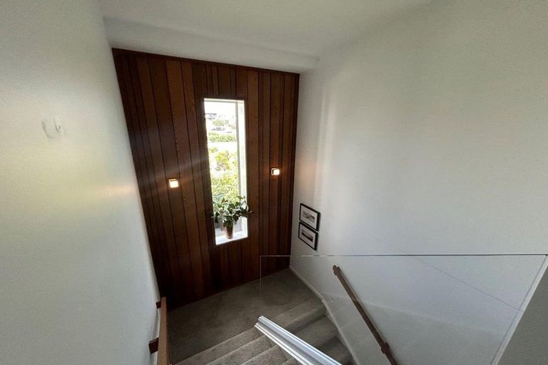 Photo of property in 24a Sunbrae Grove, Mount Maunganui, 3116