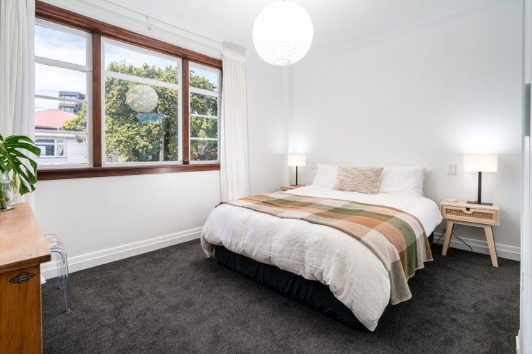 Photo of property in Norton Flats, 302u3 Willis Street, Aro Valley, Wellington, 6011